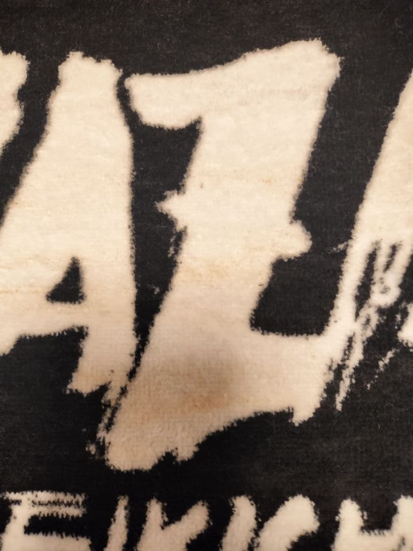 矢沢永吉　タオル　 黒 ロゴ入り