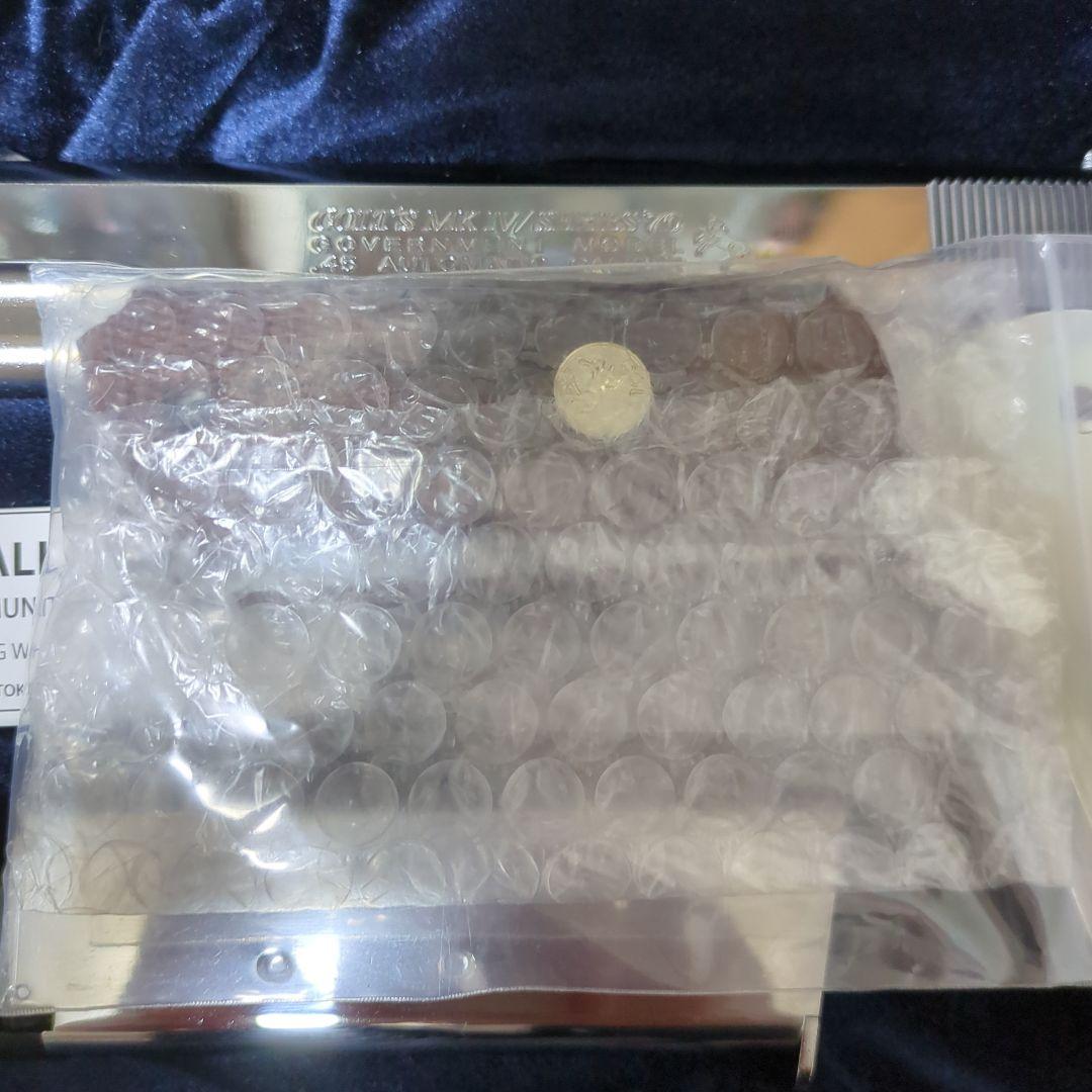 東京マルイ　コルト　ガバメント ニッケルフィニッシュ　ガスガン