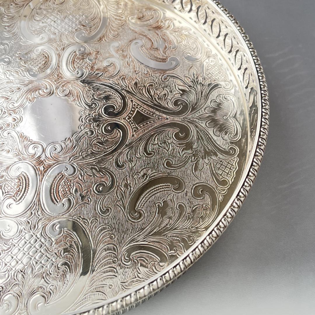 【英国】 ギャラリートレー / ドリンクトレー 25cm ボールフット