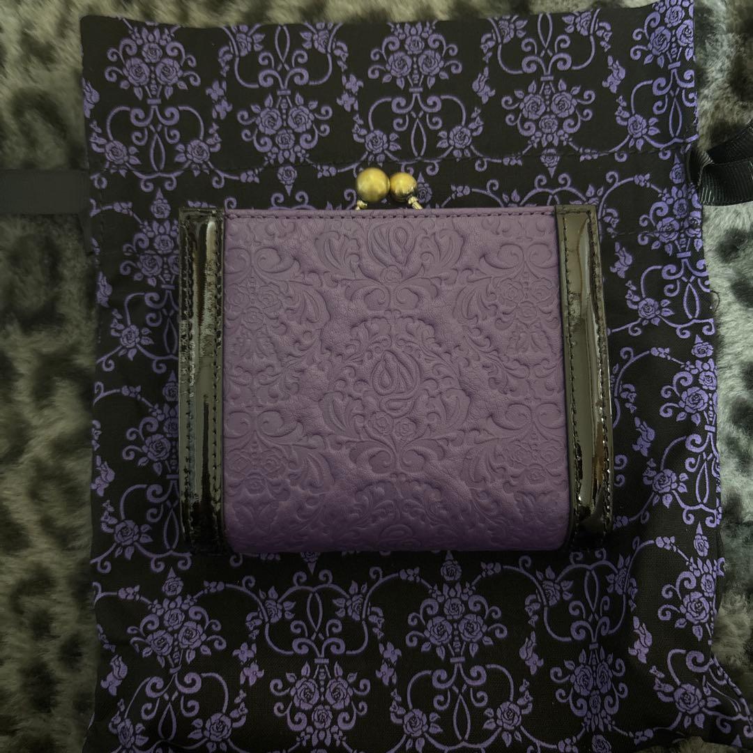 エンボス加工 紫色 二つ折り財布 ANNA SUI