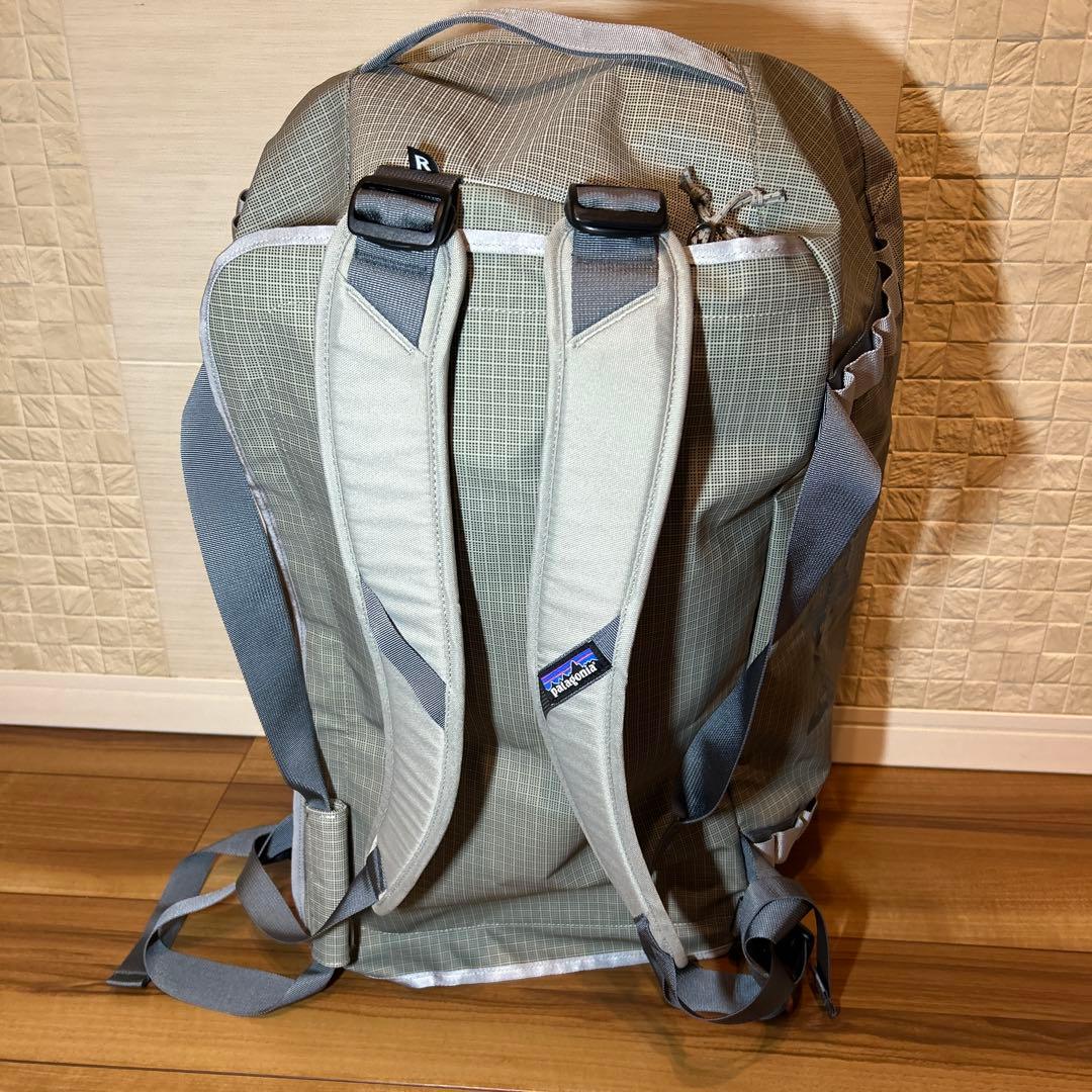 パタゴニア ブラックホール・ダッフル 55L リュック　ボストンバッグ　2way