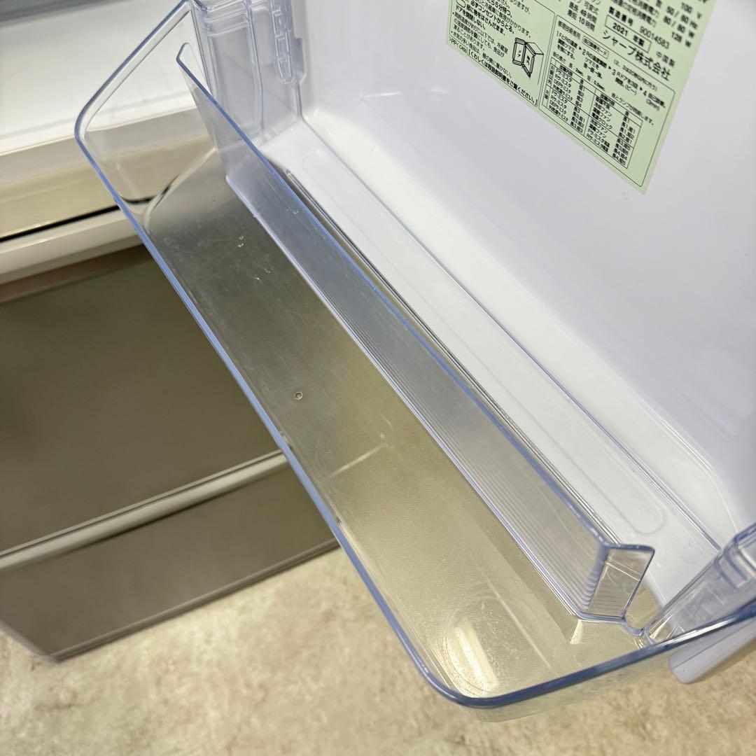 takeshicrea シャープ 冷蔵庫 クリーニング済　2021年