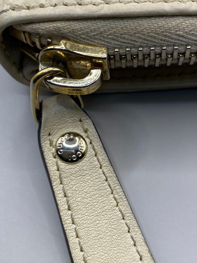 お*ん様 GUCCI グッチシマ　コンパクトラウンドファスナー　クリーム