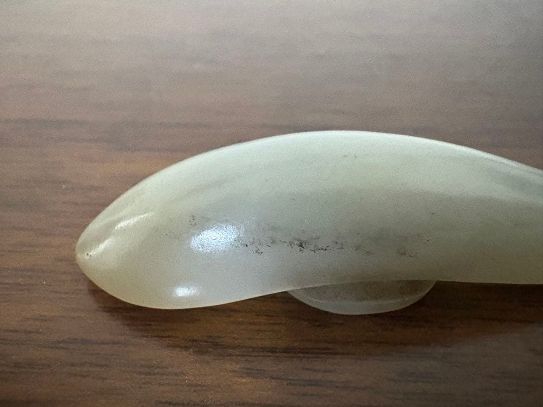 石？玉？の中国的置物　中国美術　帯勾 9cm強 27g