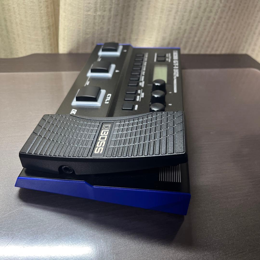 【美品】BOSS GT-1 本体のみ 電池付き