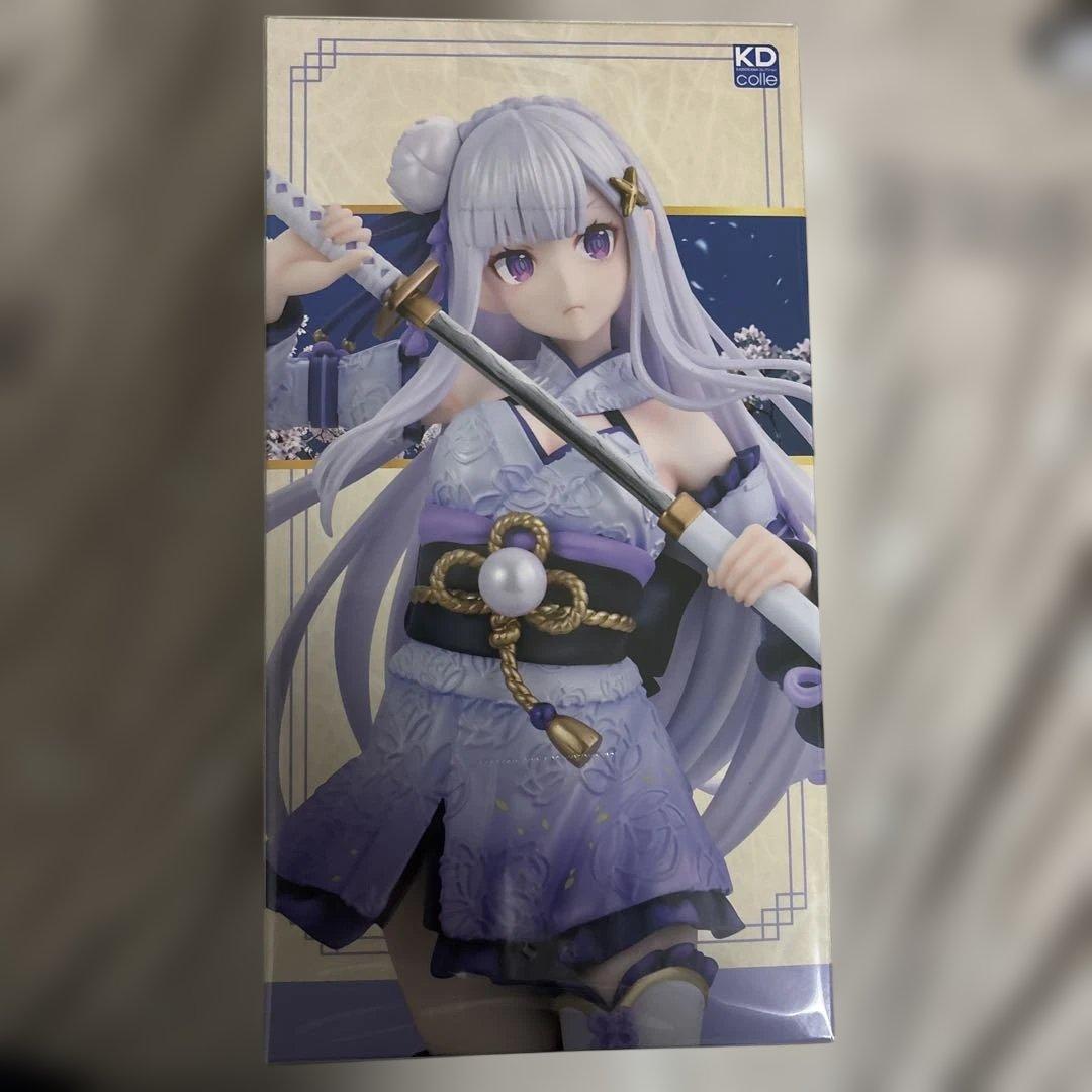 Re:ゼロから始める異世界生活　エミリア 戦装束ver. フィギュア