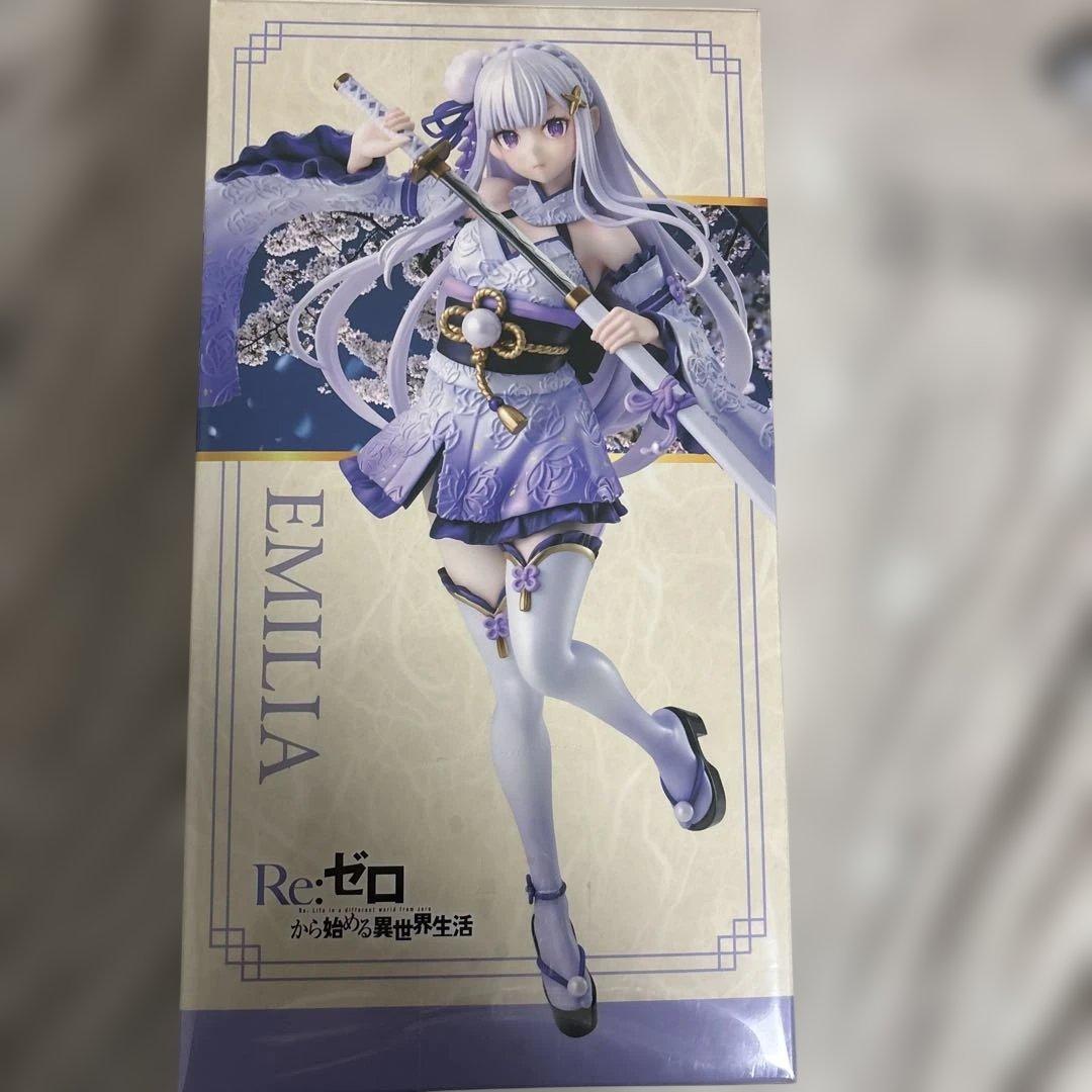 Re:ゼロから始める異世界生活　エミリア 戦装束ver. フィギュア