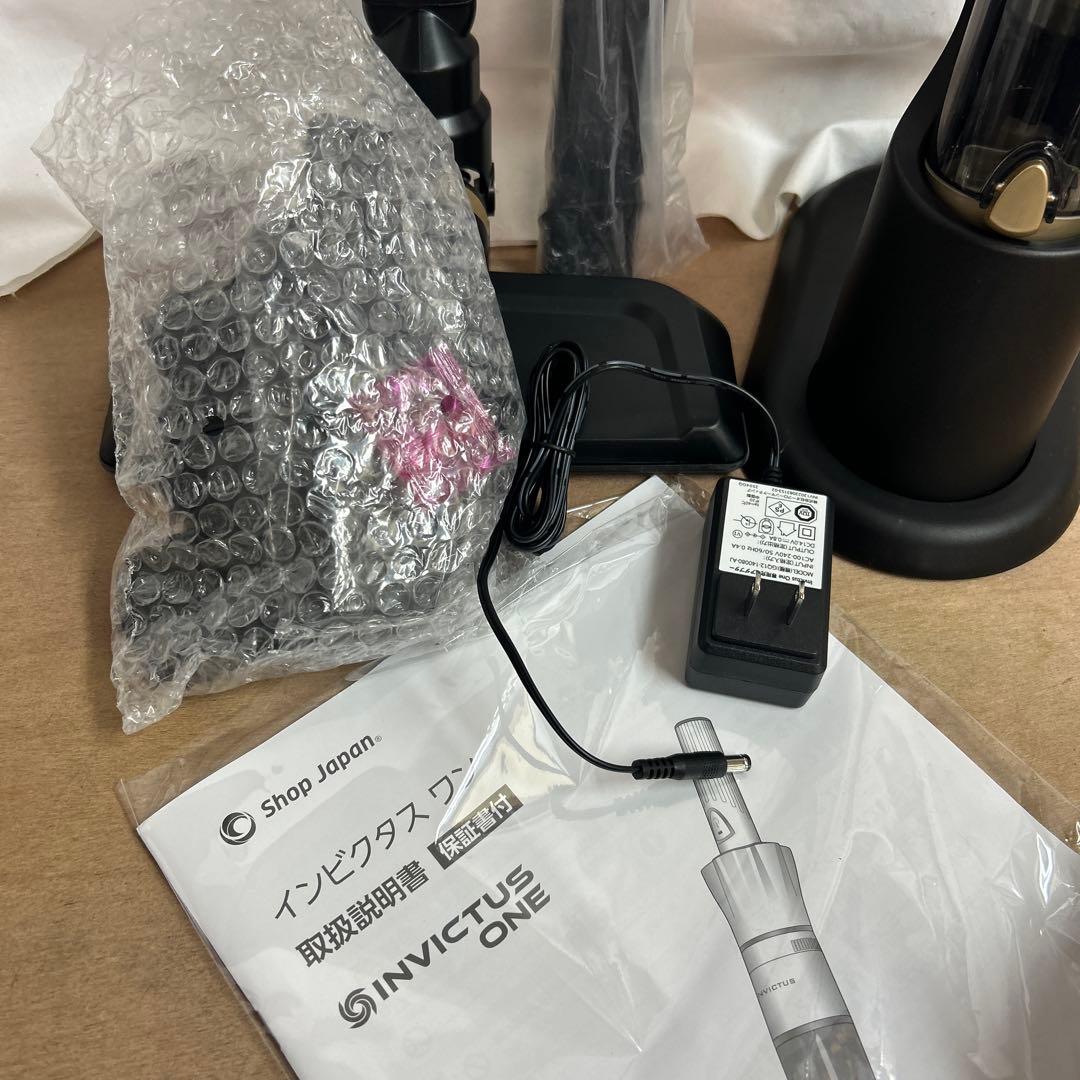 美品！インビクタス ワン コードレスクリーナー