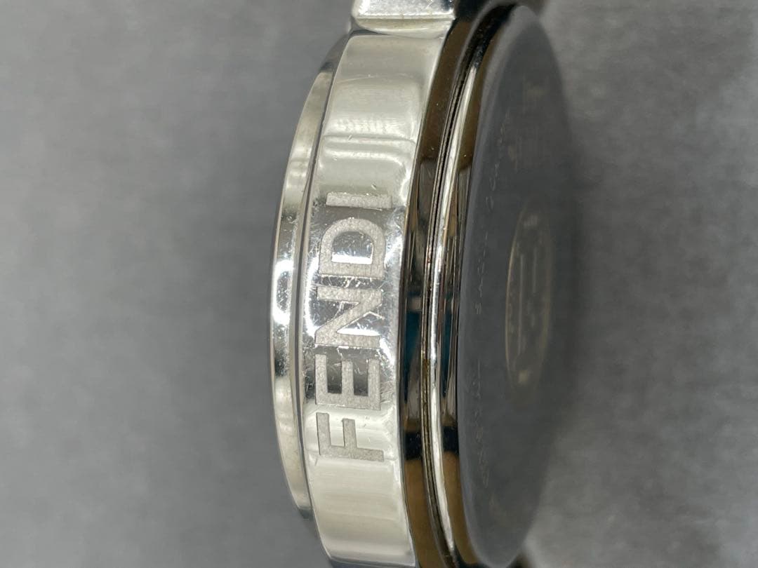 M148 FENDI フェンディ クロノグラフ 腕時計 クオーツ 青文字盤