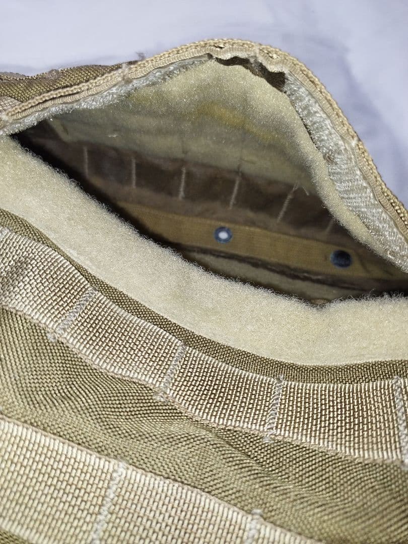 (P-11)USMC.ローデシアンリーコンベスト　海兵隊　実物　ユーズド