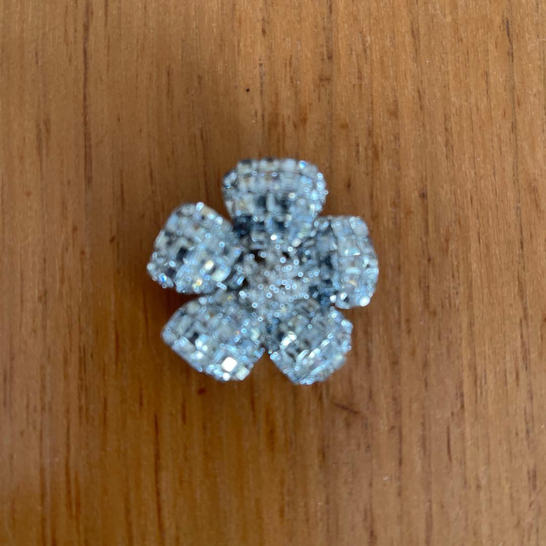 フォクシークリスタルプローチ