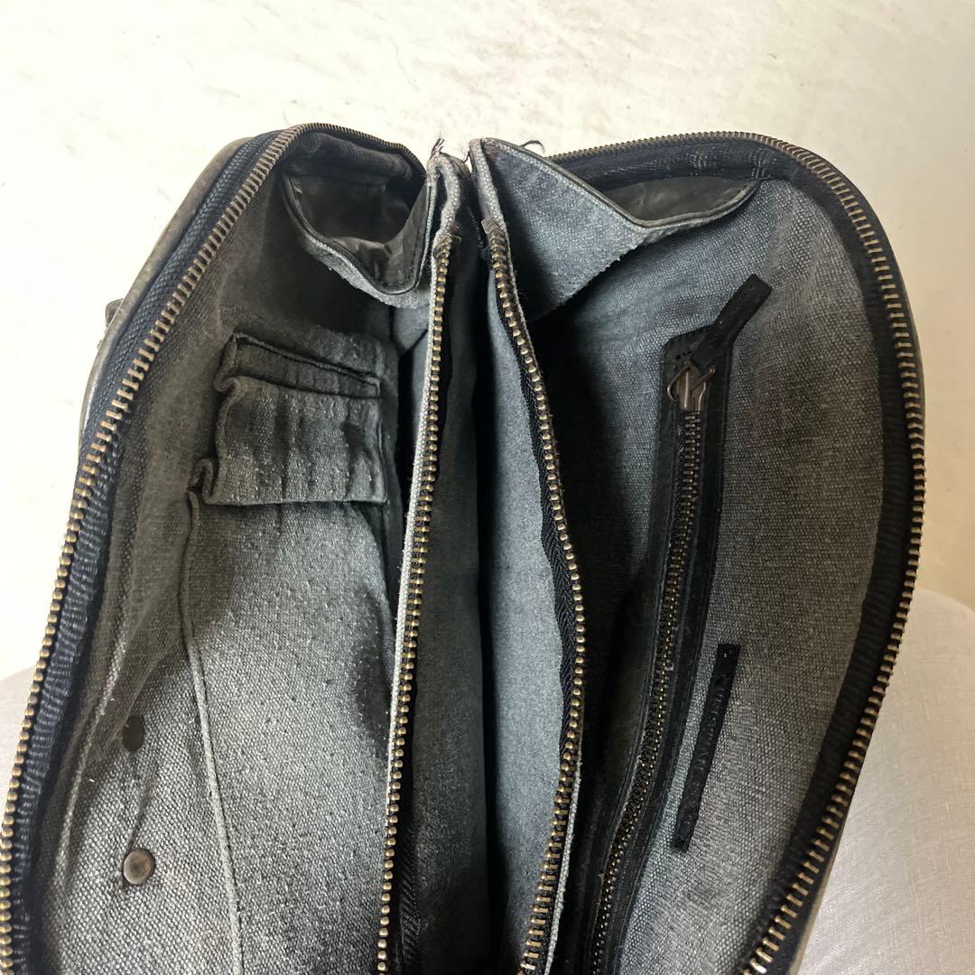 CHRISTIAN PEAU チャーム付きレザーバッグ