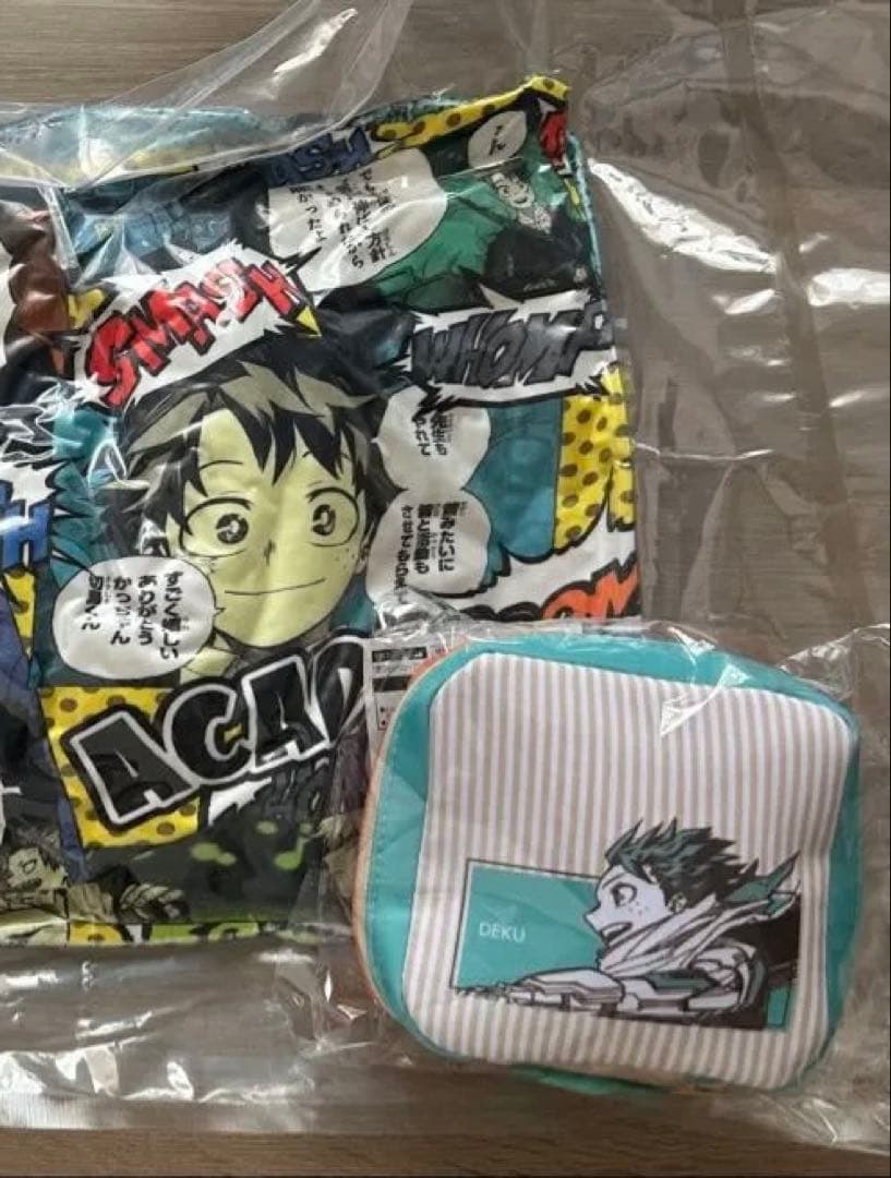 ヒロアカ　フェア 沈むんだけどすごくない？ クッション　スクエアポーチ　緑谷爆豪