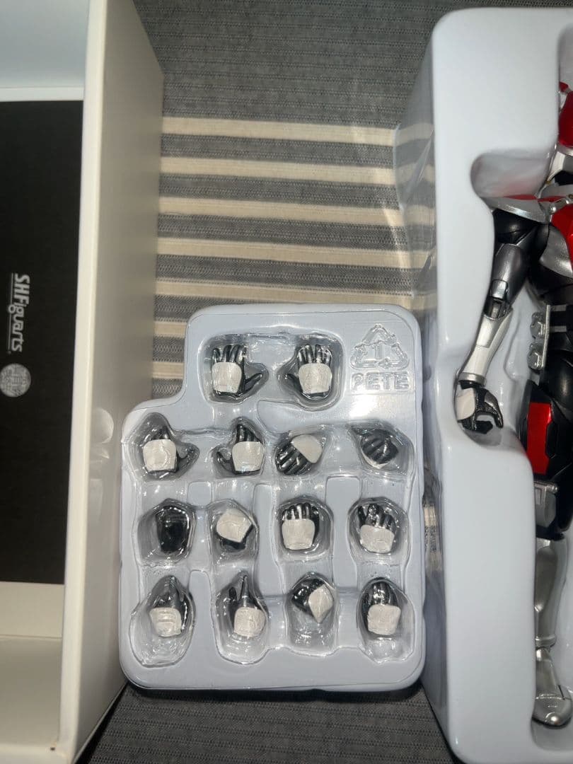 S.H.Figuarts真骨彫製法 仮面ライダー電王ソードフォーム.ガンフォーム