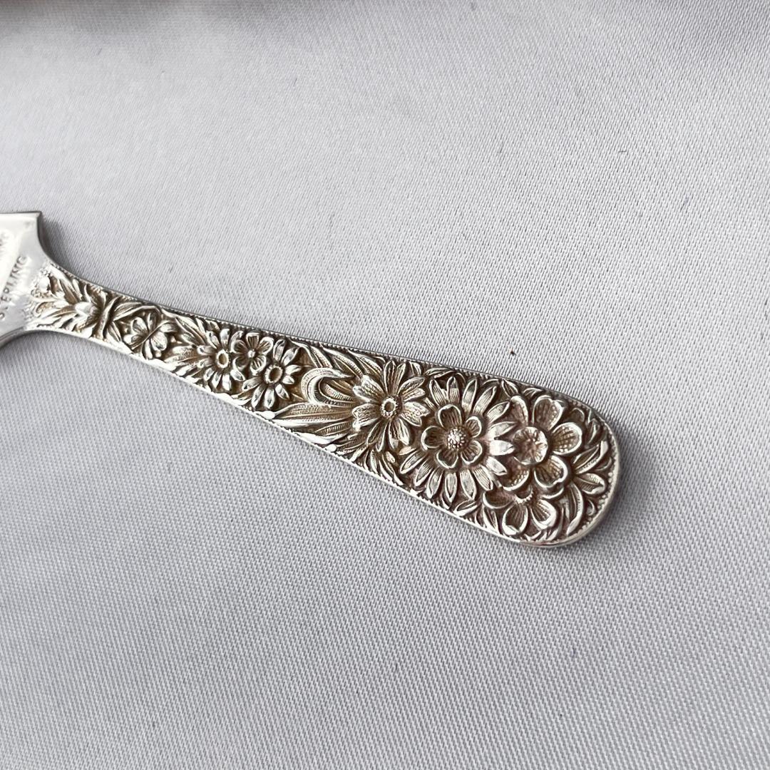 【S.Kirk & Son】【純銀】レターナイフ 花々が彩る スターリング