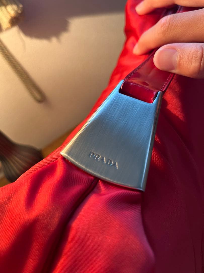 PRADA プラダ ワンショルダーバッグ ナイロン レッド