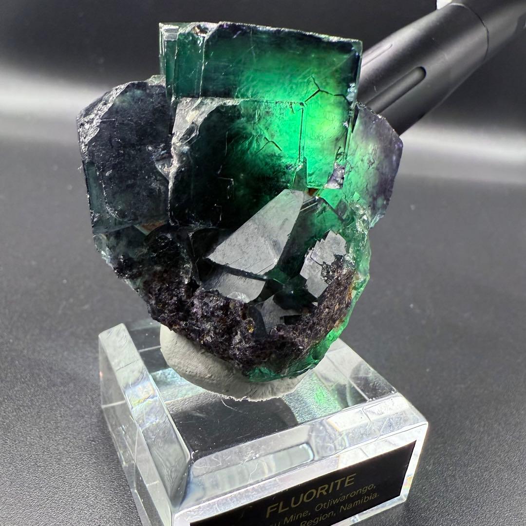 フローライト ナミビア Okorusu Mine産 蛍石 原石 25