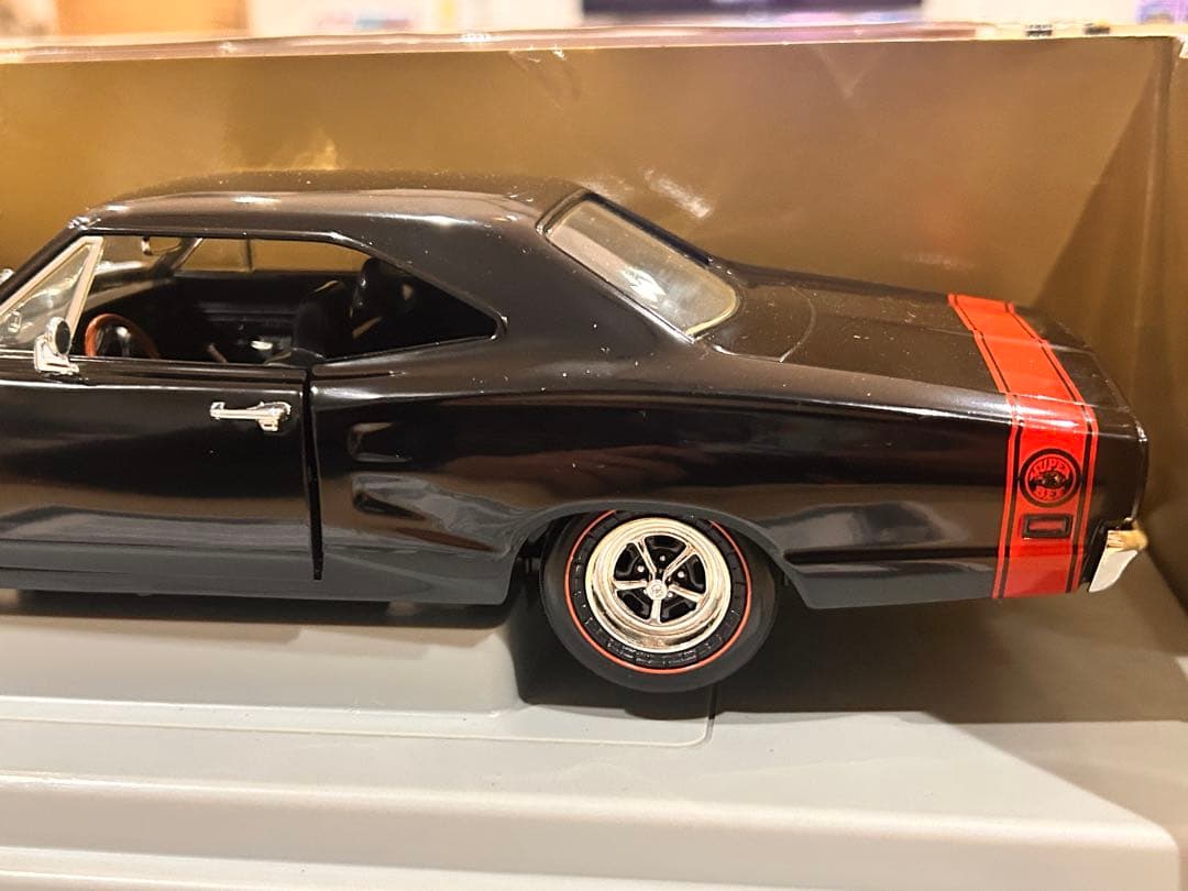 1969 Dodge Super Bee レア　ミニカー　模型　アメ車　ワイスピ