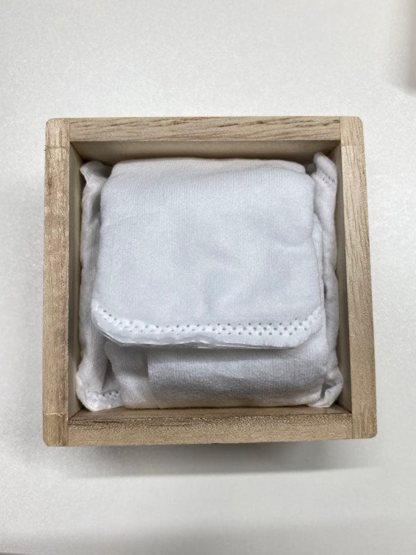 東宝怪獣根付　シン・ゴジラ　木札　木箱付き　ゴジラ　2016 未使用・新古品