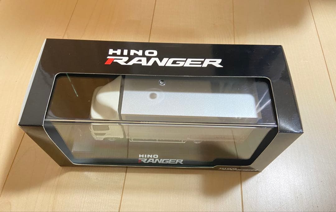 日野自動車　トラックレンジャー　ミニカー