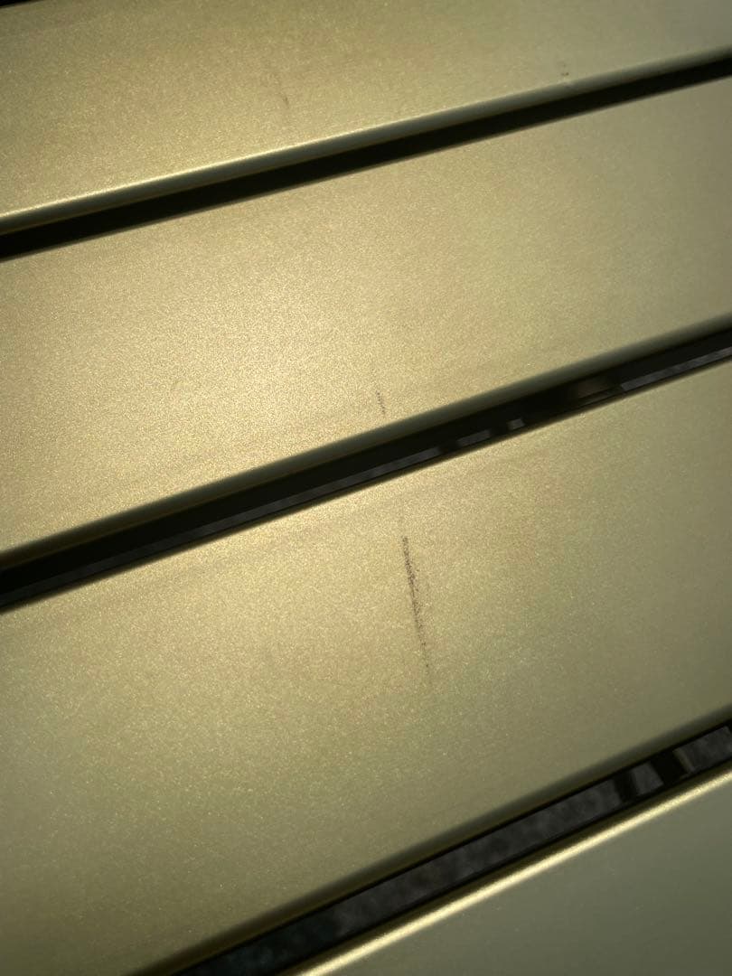 Coleman 折りたたみアルミテーブル　限定色