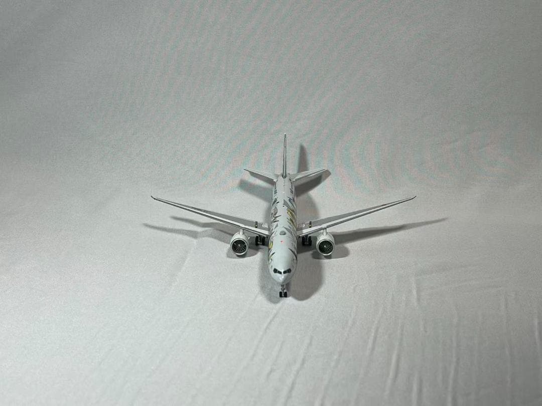 Aviation 1:400 ANA 全日空 B777-300ER JA784A