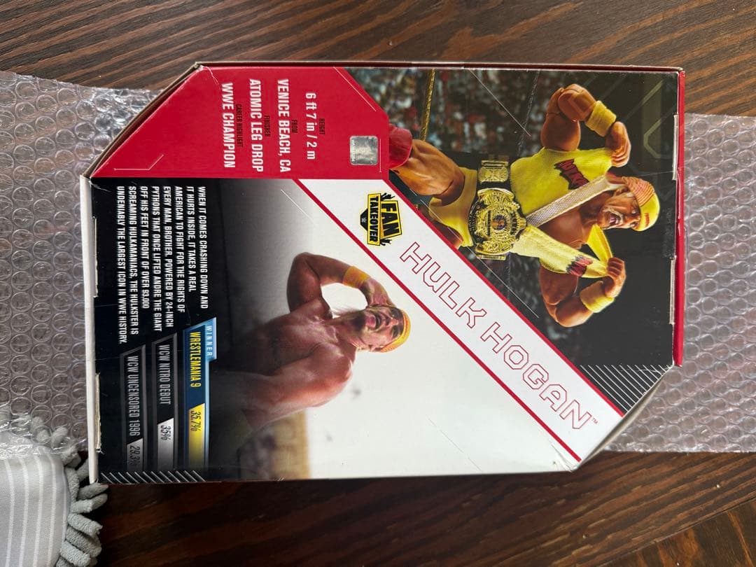 WWE Hulk Hogan Ultimate Edition 8インチ