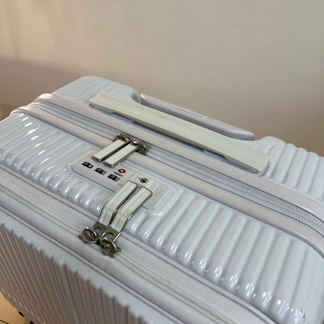 innovator INV20 キャリーケース33Lホワイト