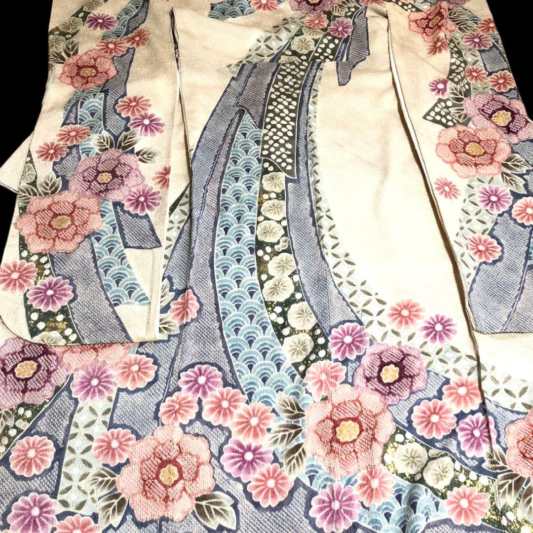 振袖フルセット(7点)・本絞り・総絞り・花模様・金彩加工・逸品