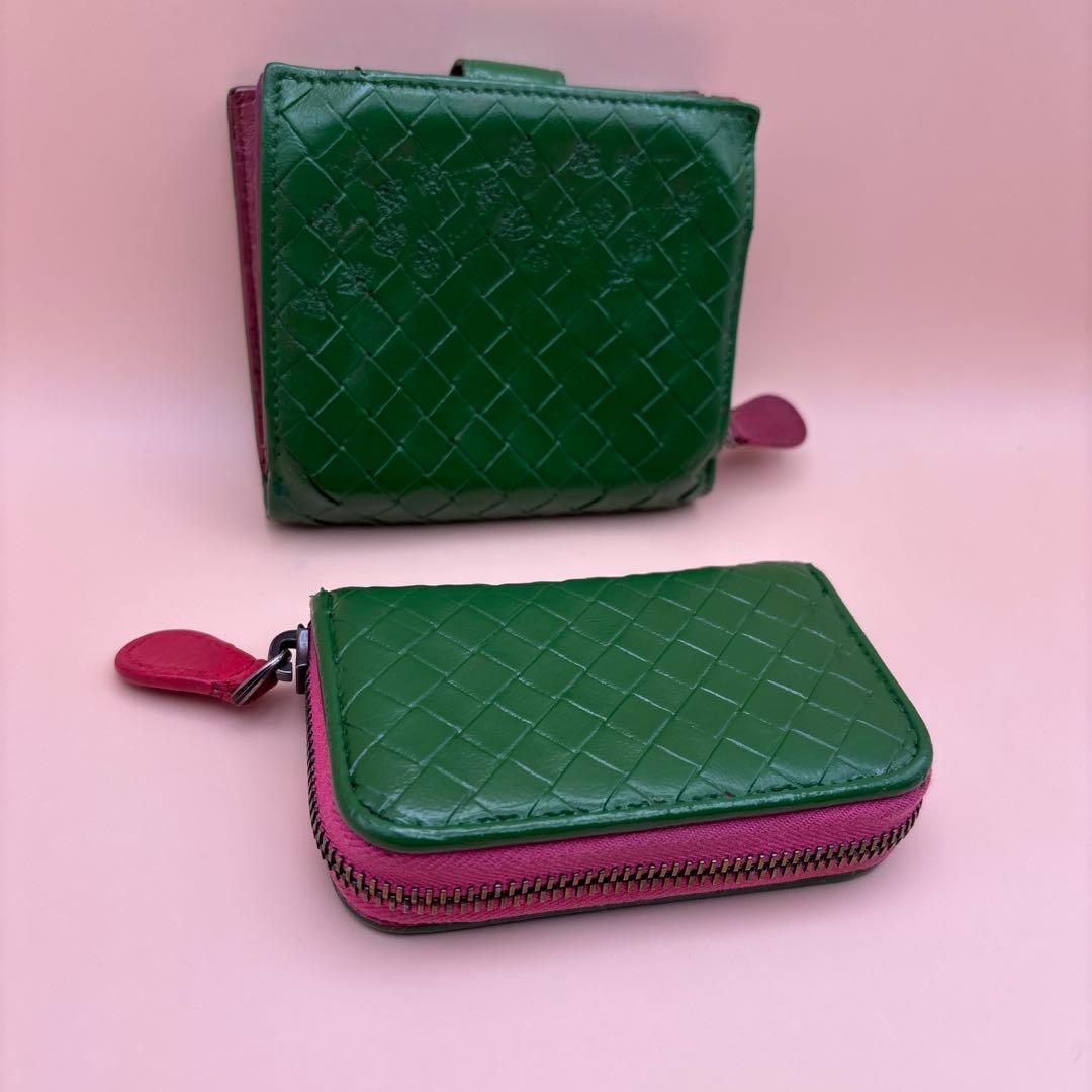 ◆正規品◆ボッティガヴェネタイントレチャート 二つ折りサイフとオマケケース