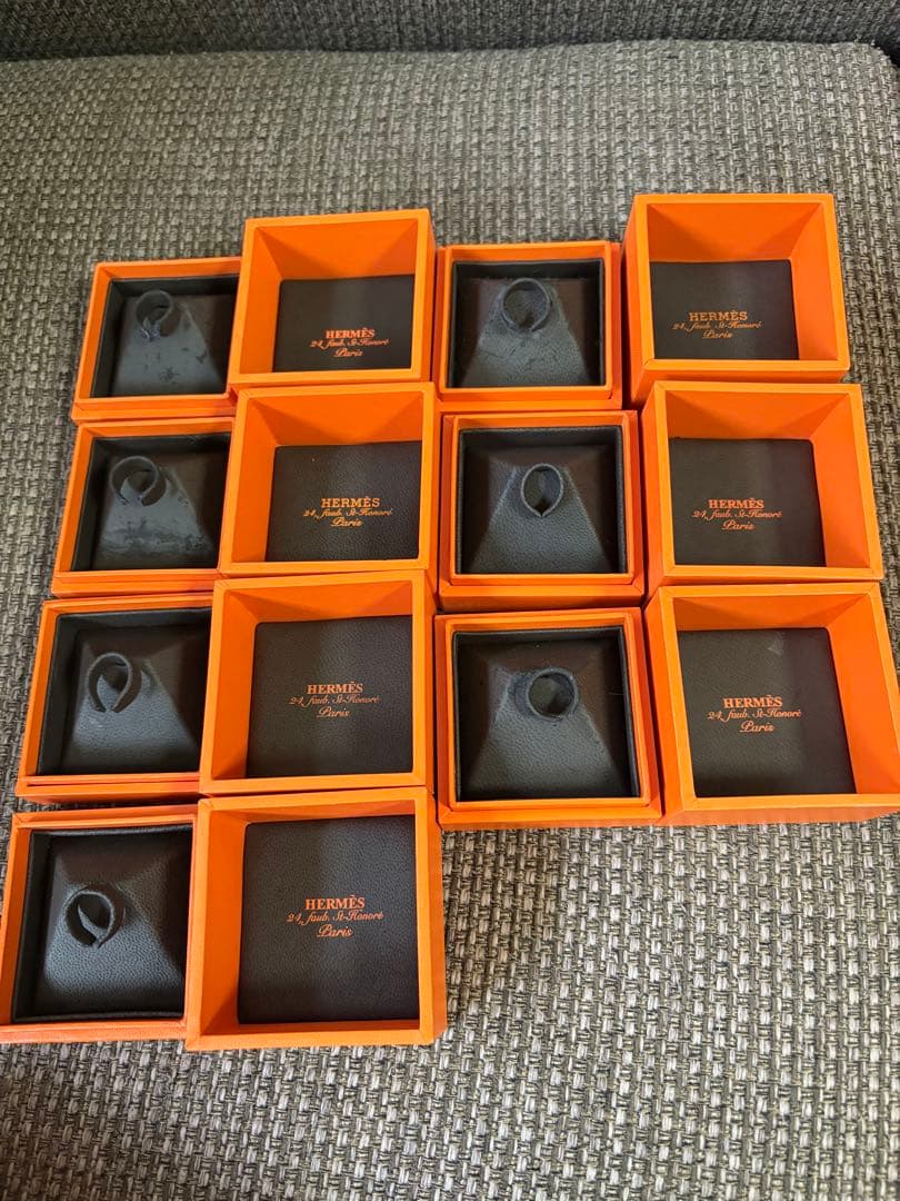 正規品　エルメス　アクセサリーリングなど入れ　空箱ケース　31個セット