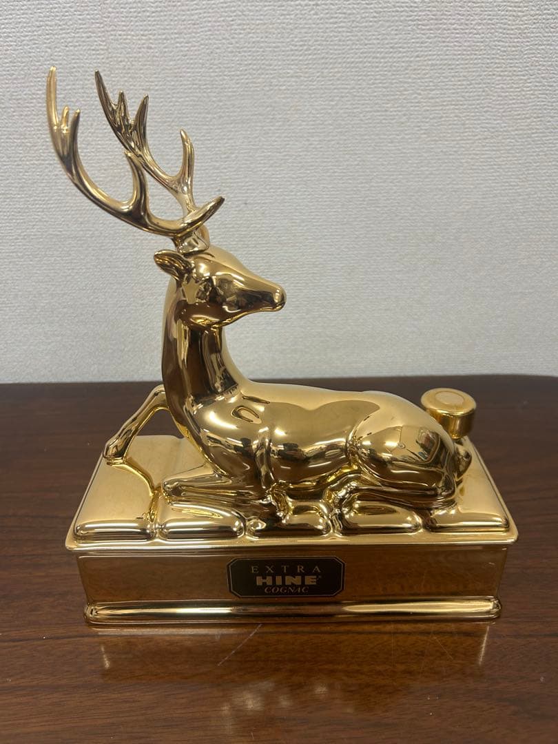 Ninurta42HINE エクストラ 鹿ボトル ゴールド 700ml