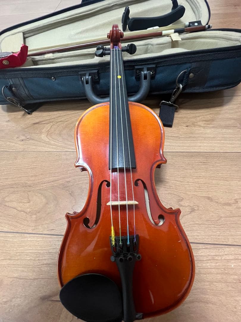 バイオリン　ケース　肩当て付き　1/8スズキバイオリン