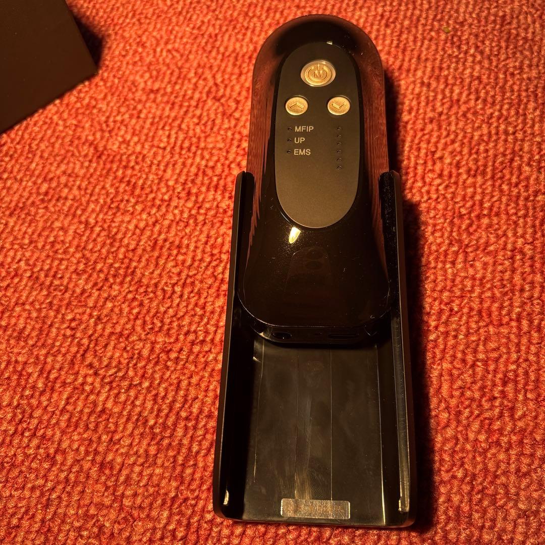 未使用品　ADJUVANT 美顔器ビューティールッソⅡ アジュバン　EMS