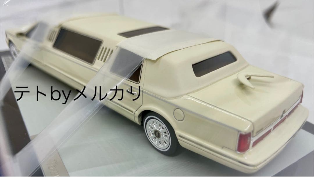 1/43 GIM製 1997 Lincoln TownCar Limousine