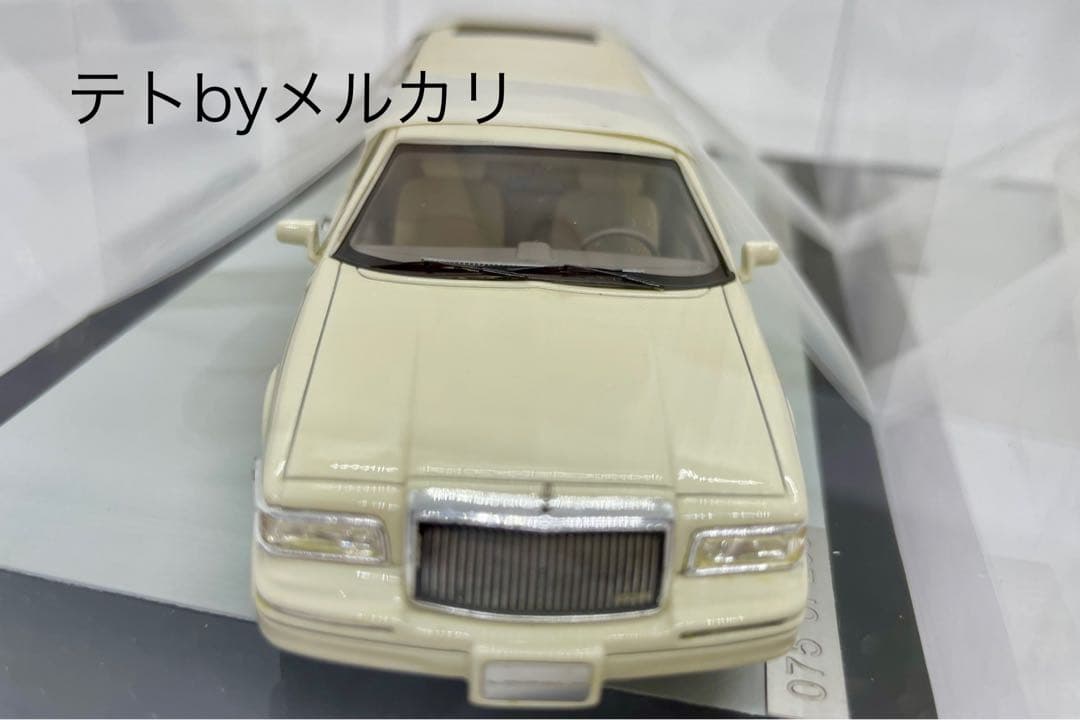 1/43 GIM製 1997 Lincoln TownCar Limousine