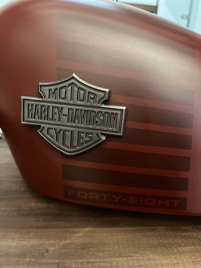 スポーツスター純正タンク フォーティーエイト XL1200xハーレーダビッドソン