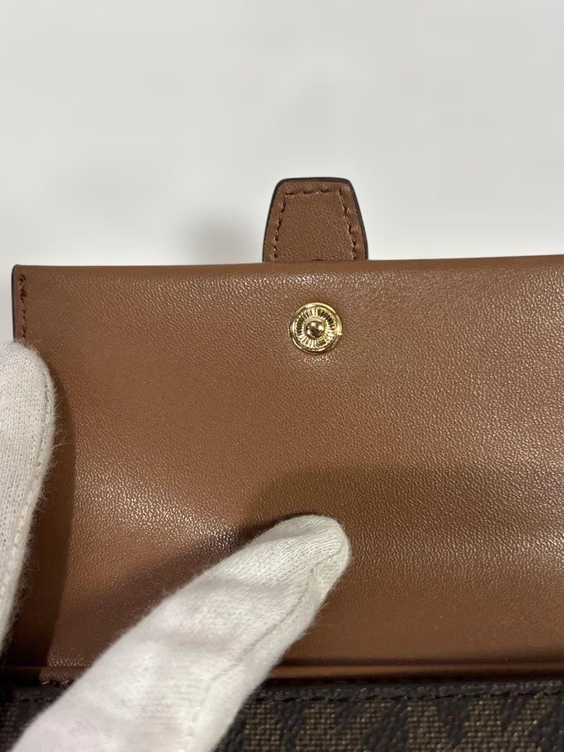未使用MICHAEL KORS マイケルコース小銭入れ付きキーケース４連MK