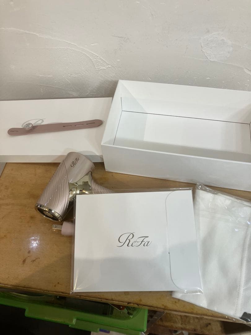 リファ　ＳＥ　シャンパンゴールド