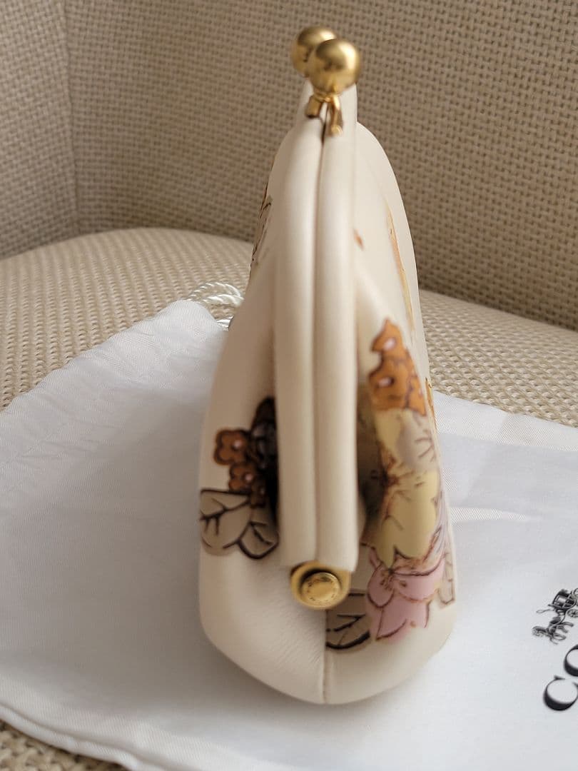 COACH コーチ がま口 ケース 小銭入れ 花柄 フローラル レザー