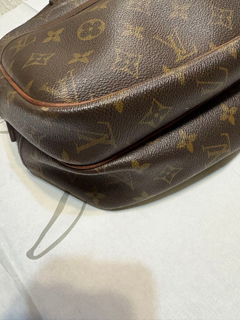 ルイヴィトン モノグラムリポーター