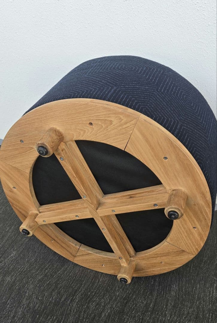 希少　スペインブランド　 POINT　別注ファブリックスラウンドツール　円形