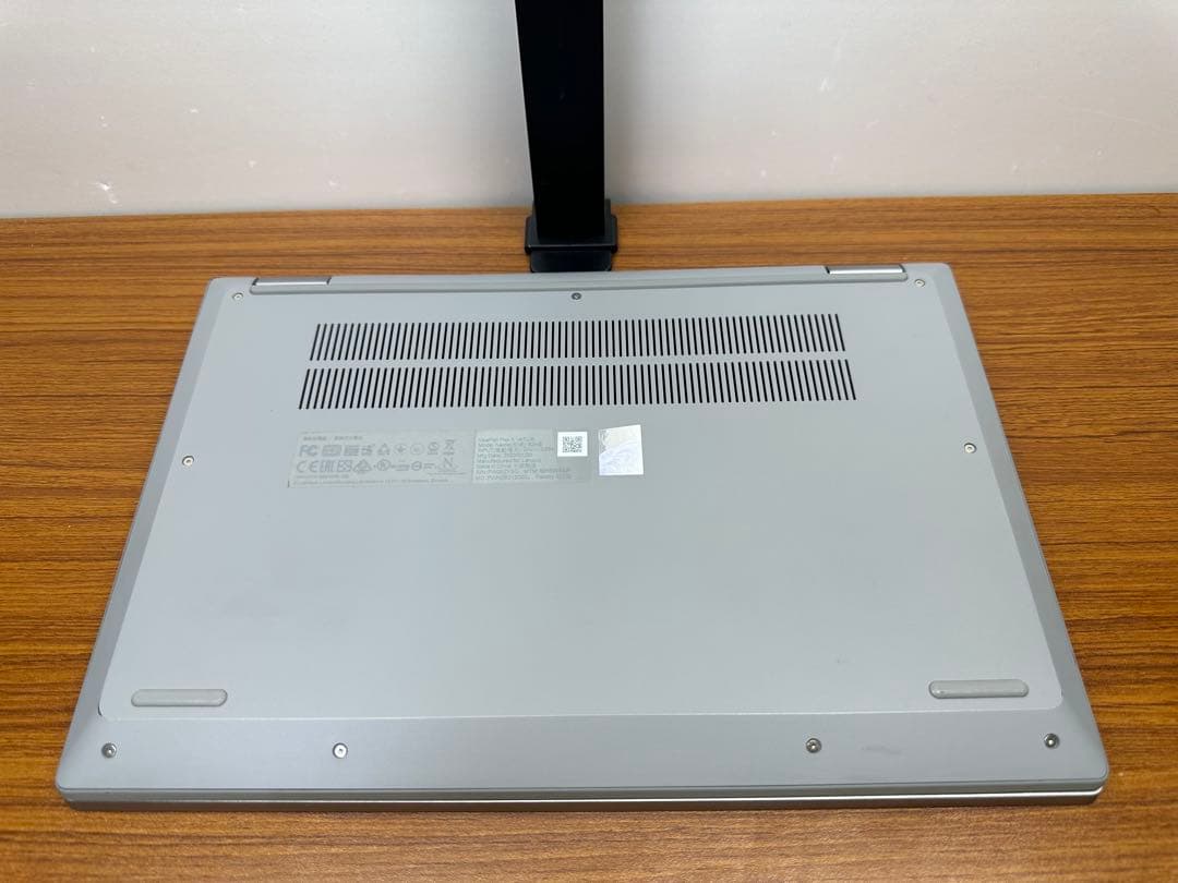 2.Lenovo flex 5 i7-1165G7 16Gb 512Gb タッチ