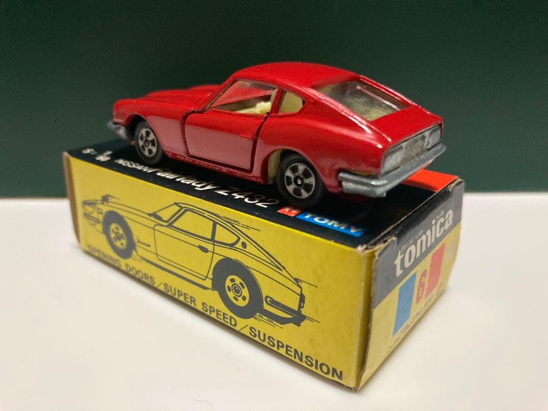トミカ　No.6 黒箱　日本製　ニッサン　フェアレディZ432 赤　1Aホイール