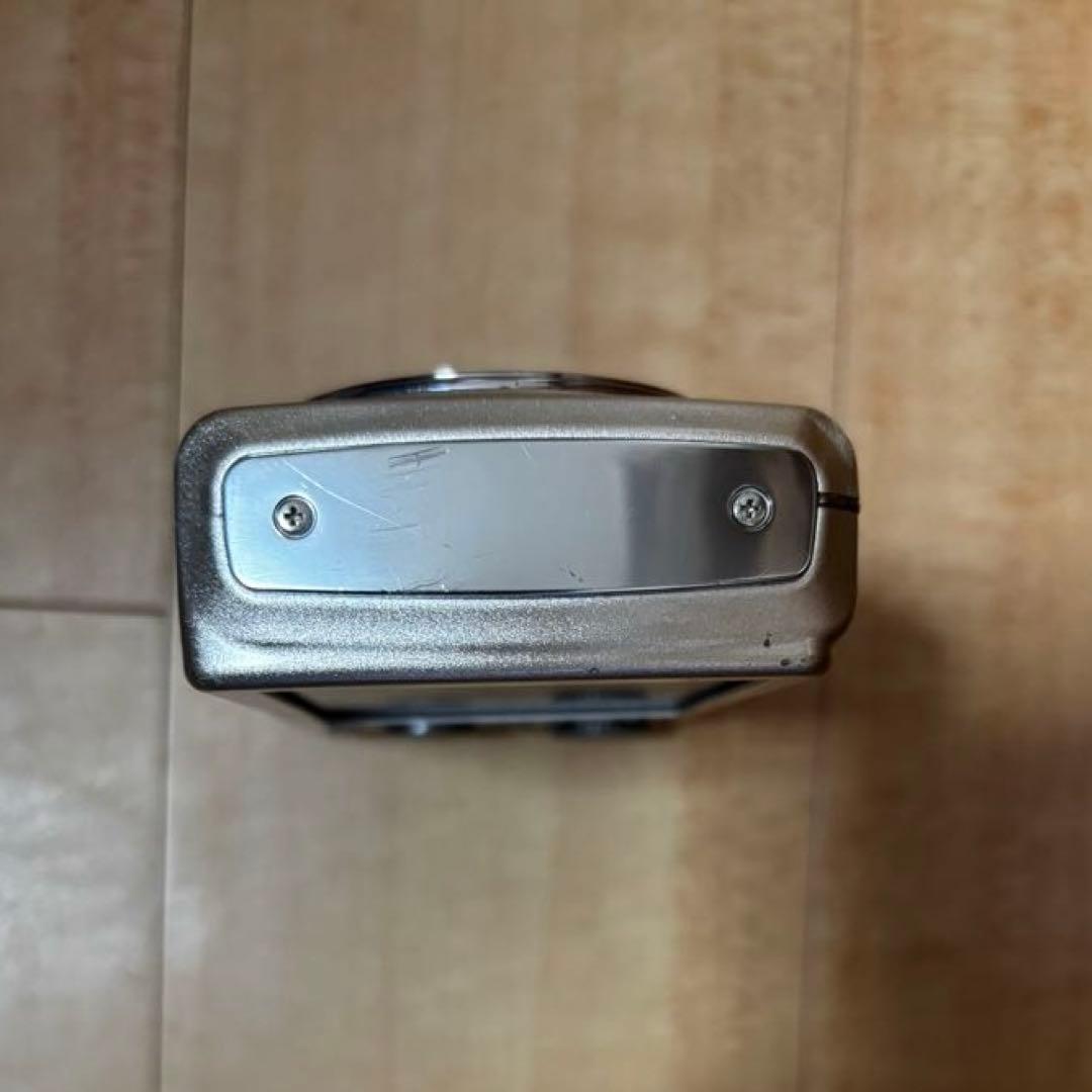 富士フィルムFINEPIX F200 EXR