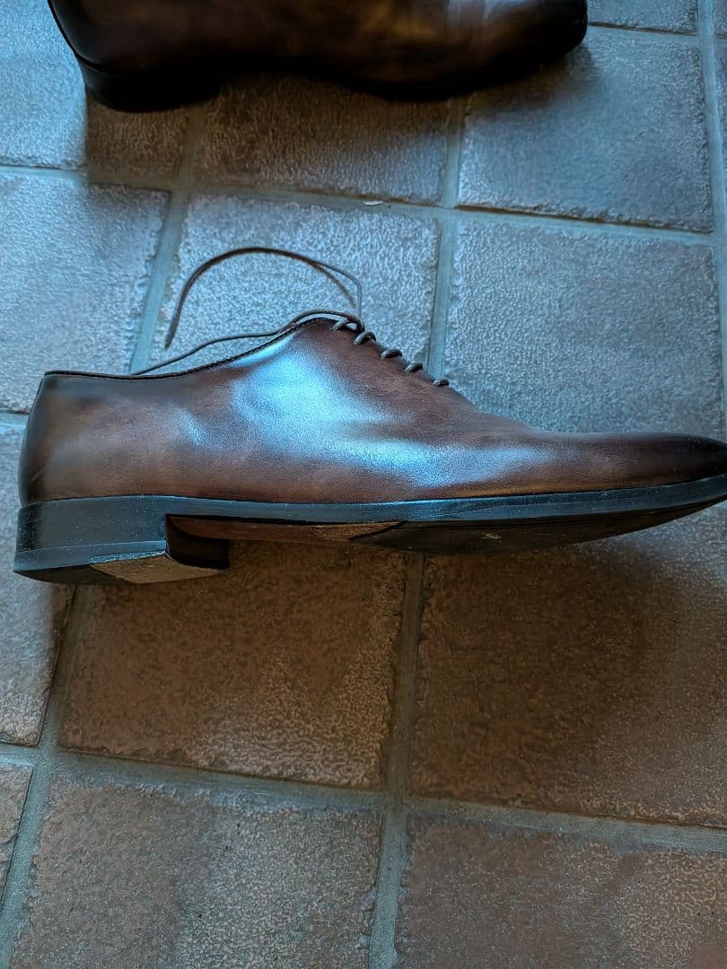 マドラス　MADRAS　ホールカット　革靴　25.5cm　 ダークブラウン