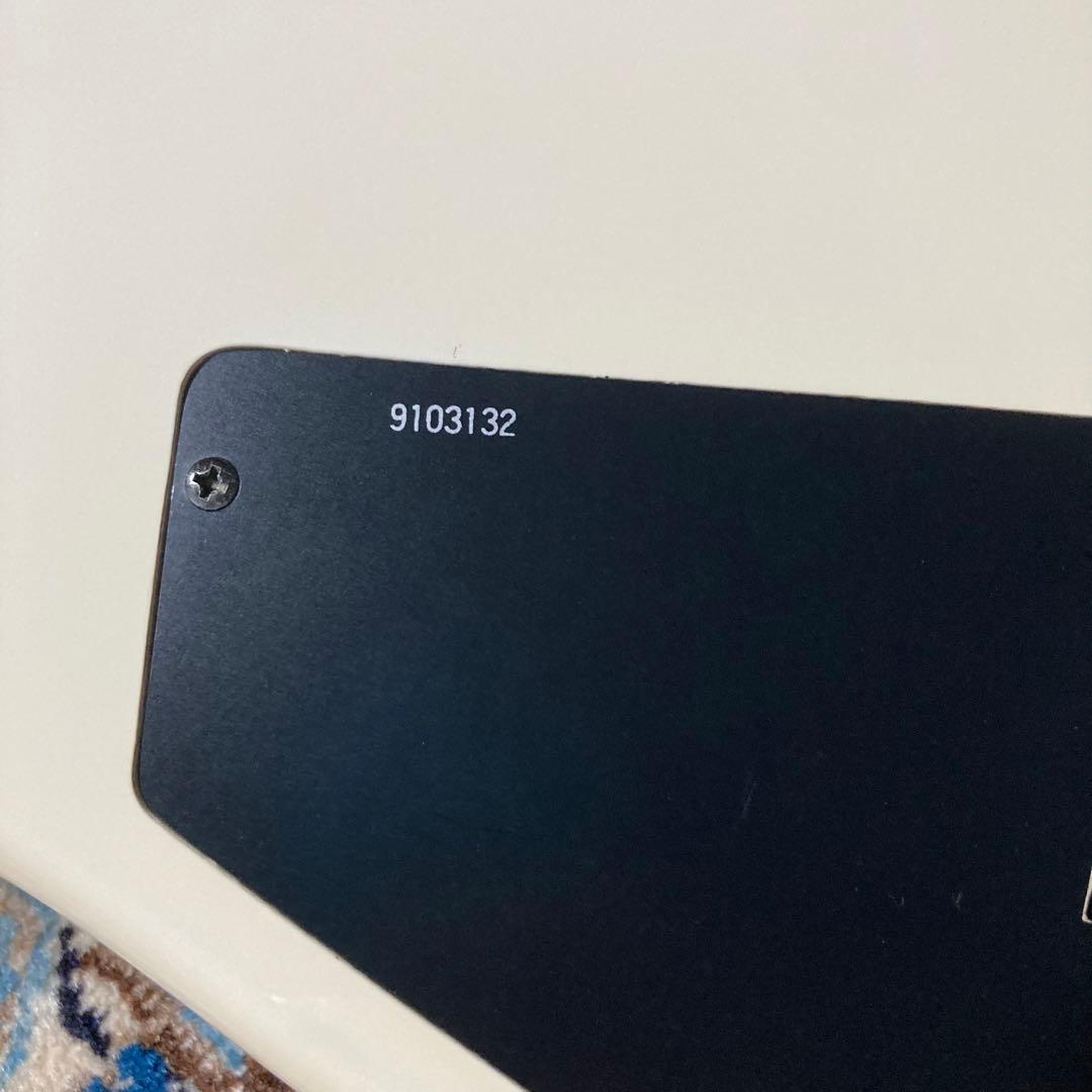 逸品　Spirit By Steinberger GU-Deluxe ホワイト