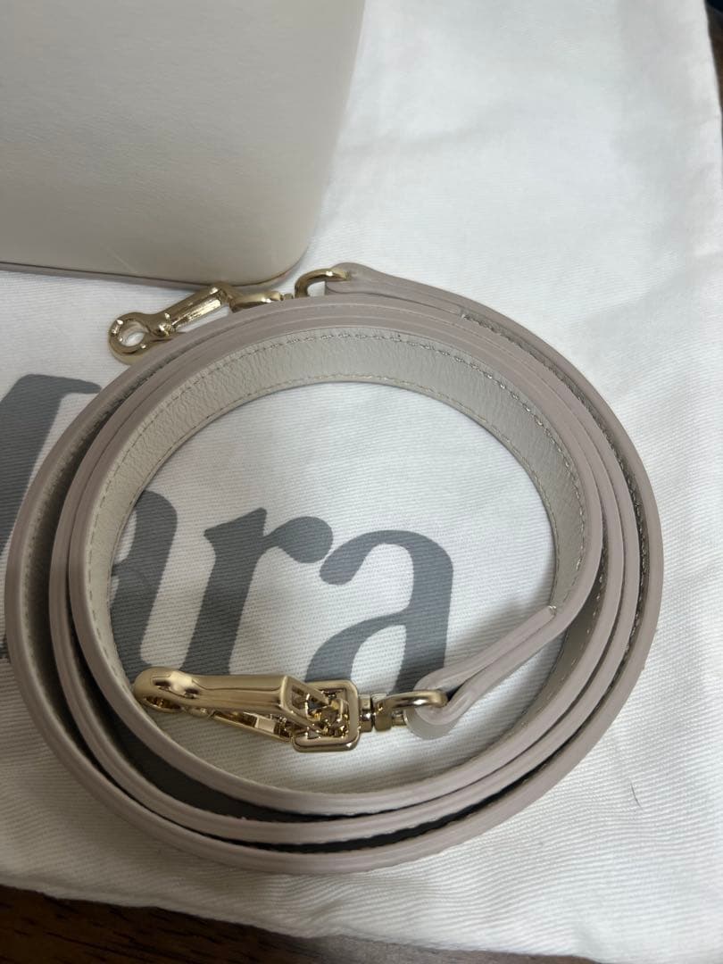 SALEMaxMara ホワイト ショルダーバッグバニティ