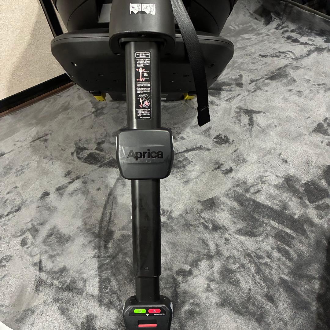 Yuuuu　【ほぼ未使用】Aprica クルリラビッテエックス