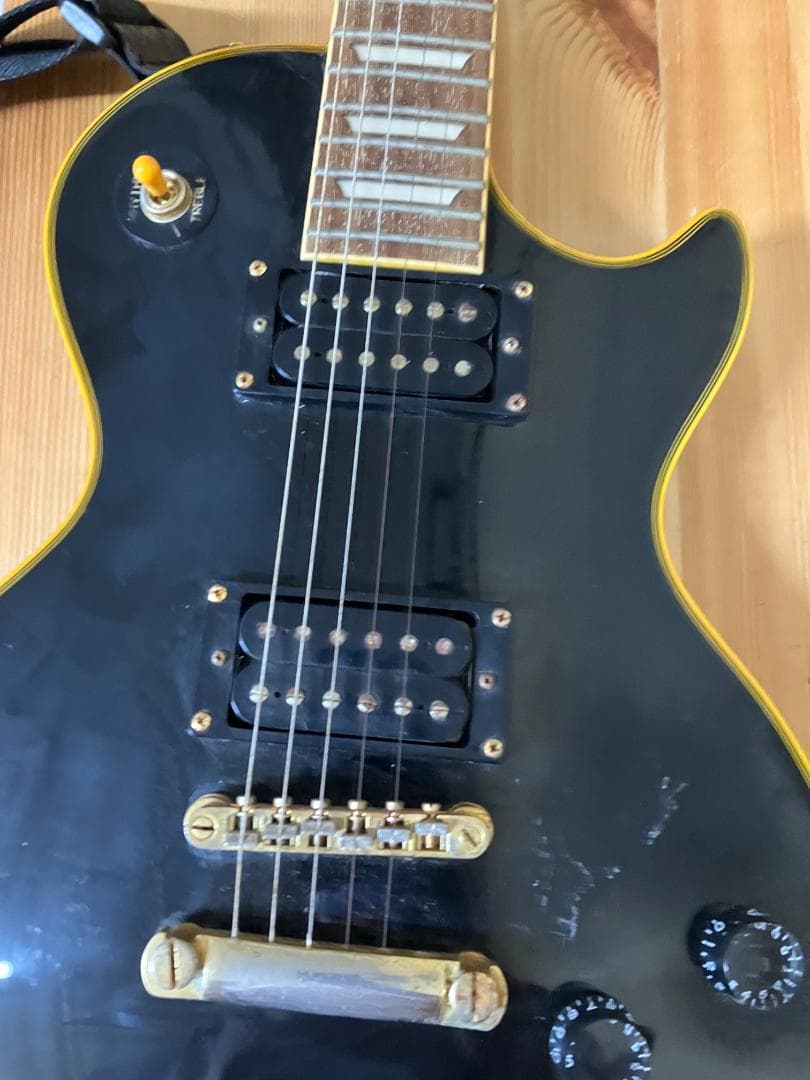 Epiphone レスポールスタイル エレキギター #200